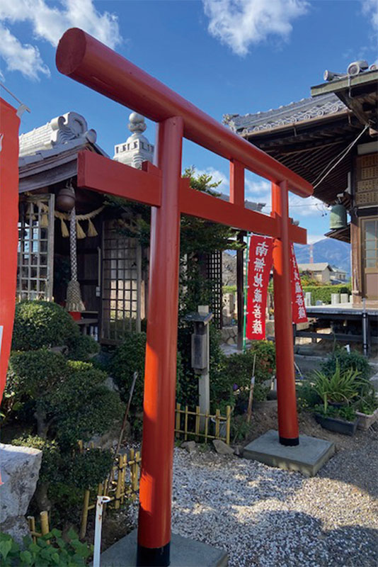 生蓮寺のお稲荷神社鳥居建て替え工事